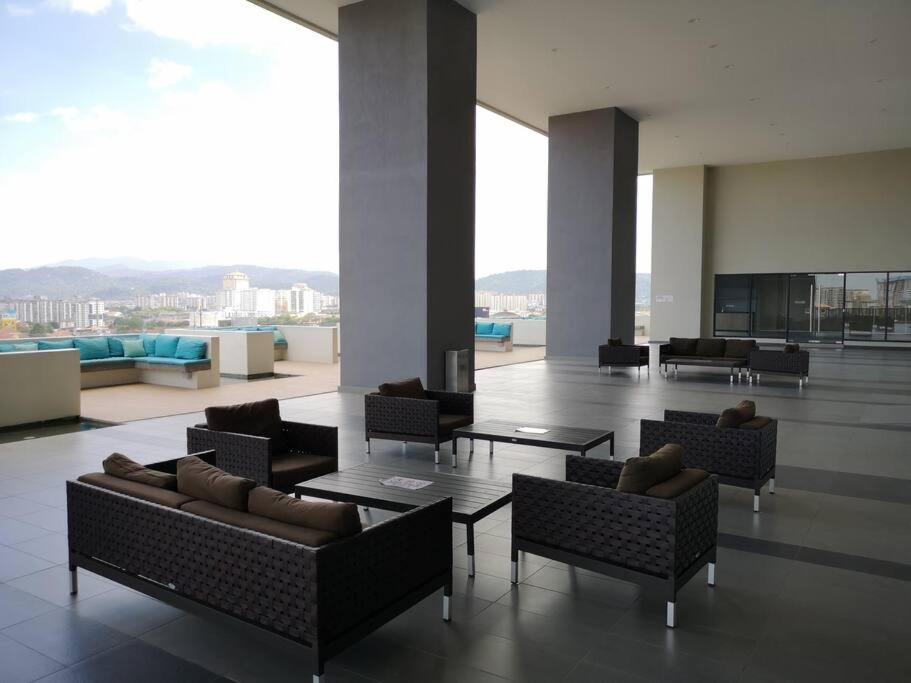 Pangsapuri 舒适 Homestay At 28 Blvd Pandan Perdana Kl Kuala Lumpur