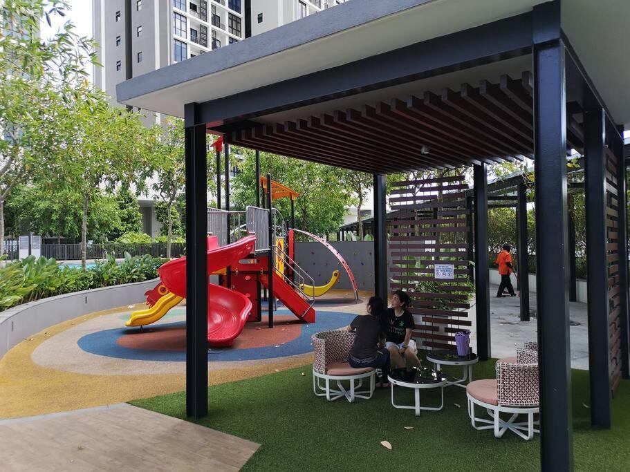 Pangsapuri 舒适 Homestay At 28 Blvd Pandan Perdana Kl