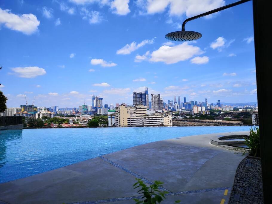 舒适 Homestay At 28 Blvd Pandan Perdana Kl