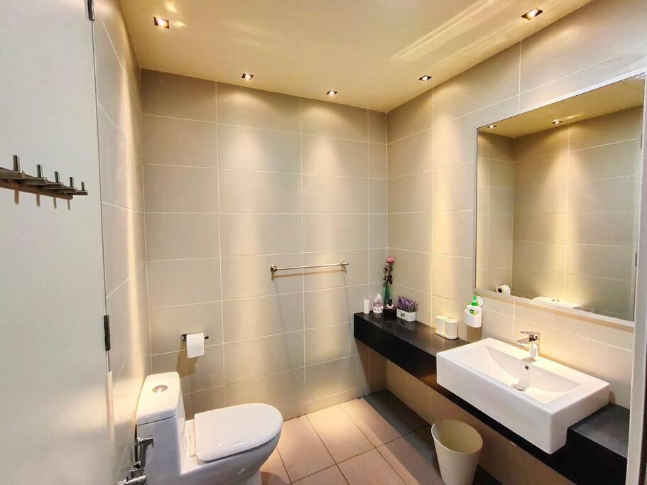 Pangsapuri 舒适 Homestay At 28 Blvd Pandan Perdana Kl Kuala Lumpur